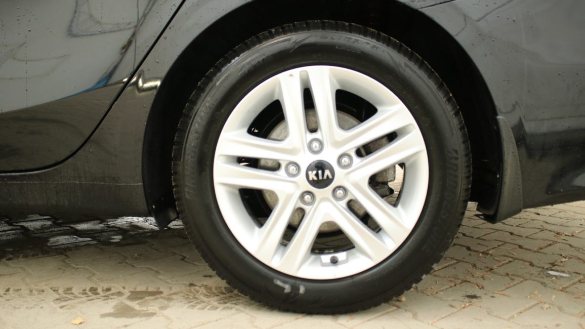 Kia Ceed 1.5 T-GDI M DCT WD0862S w abonamencie