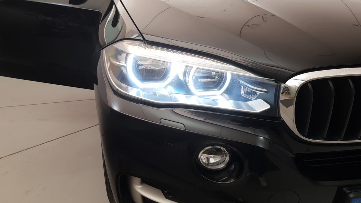 BMW X5 xDrive25d WD3762H w leasingu dla firm