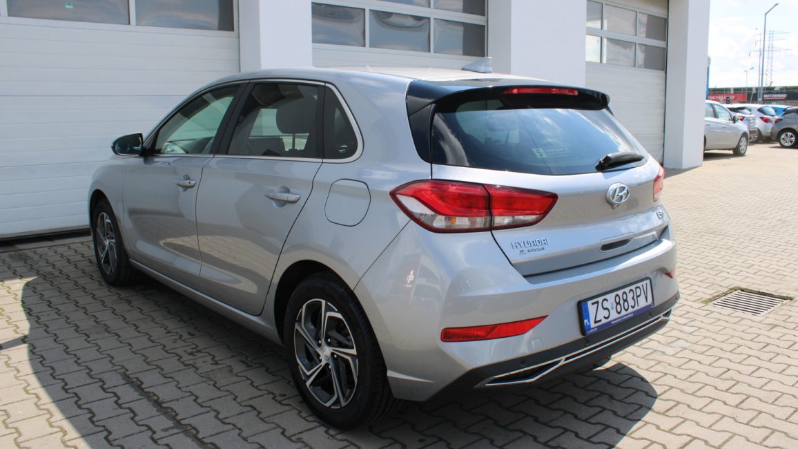 Hyundai i30 1.5 DPI Smart ZS883PV w abonamencie