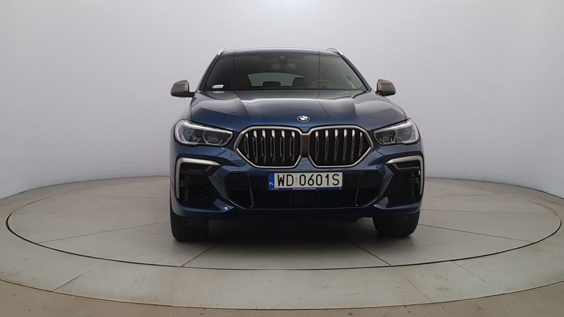 BMW X6 M50i WD0601S w leasingu dla firm