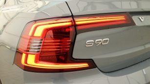 Volvo S90 B4 B Momentum Pro aut WD4241S w zakupie za gotówkę