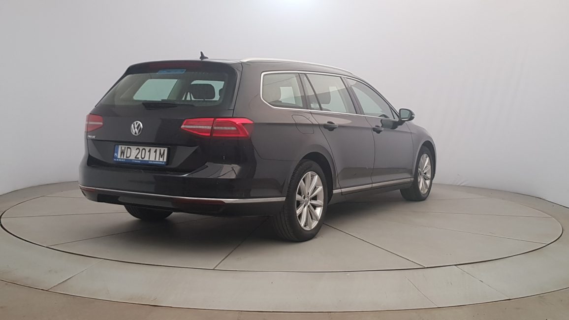 Volkswagen Passat 2.0 TDI BMT SCR Highline DSG7 WD2011M w leasingu dla firm