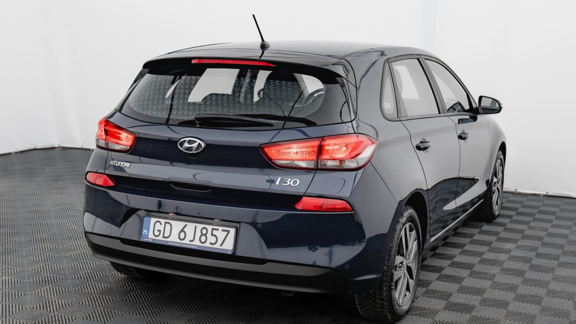 Hyundai i30 1.4 Classic + GD6J857 w zakupie za gotówkę