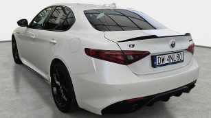 Alfa Romeo Giulia 2.0 Turbo Veloce TI Q4 aut DW4NL80 w zakupie za gotówkę