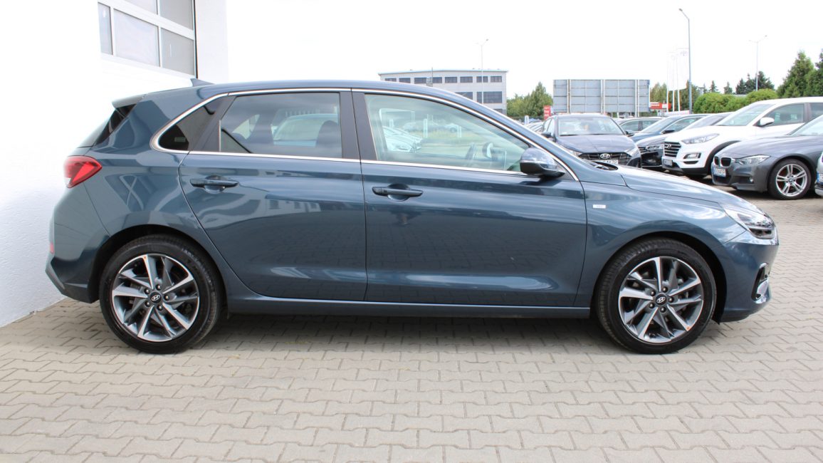 Hyundai i30 1.5 T-GDI 48V Premium PO3UK46 w leasingu dla firm