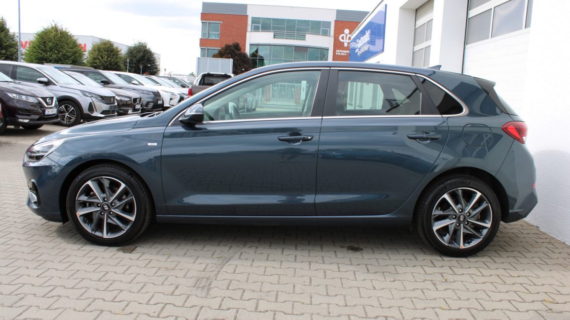 Hyundai i30 1.5 T-GDI 48V Premium PO3UK46 w zakupie za gotówkę