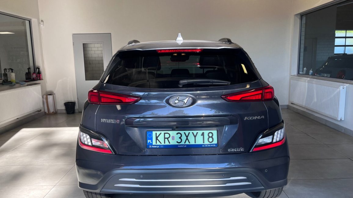 Hyundai Kona Electric 64kWh Executive KR3XY18 w leasingu dla firm