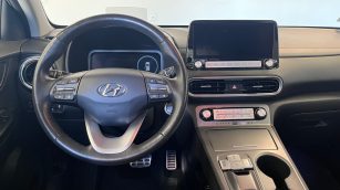 Hyundai Kona Electric 64kWh Executive KR3XY18 w leasingu dla firm