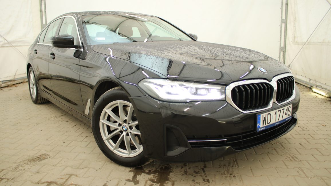 BMW 520i mHEV aut WD1774S w zakupie za gotówkę