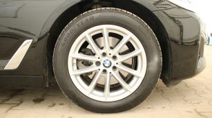 BMW 520i mHEV aut WD1834S w abonamencie dla firm