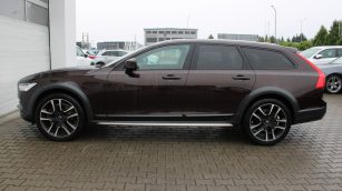 Volvo V90 CC D5 SCR AWD Pro aut DW6FV05 w zakupie za gotówkę