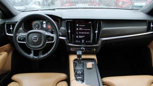 Volvo V90 CC D5 SCR AWD Pro aut DW6FV05 w leasingu dla firm