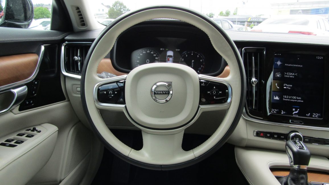 Volvo S90 T6 GPF AWD Inscription aut DW1FA44 w abonamencie