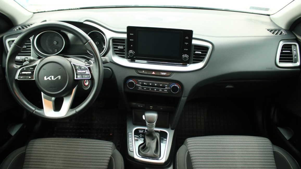 Kia Ceed 1.5 T-GDI M DCT WD2211S w abonamencie