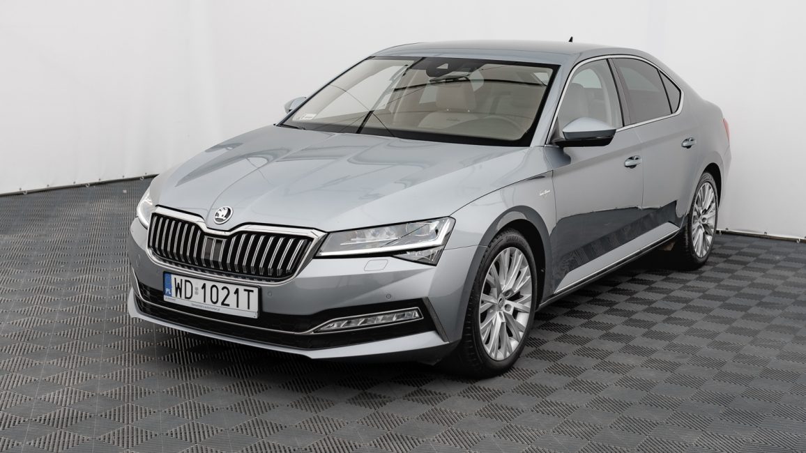 Skoda Superb 2.0 TSI L&K DSG WD1021T w abonamencie