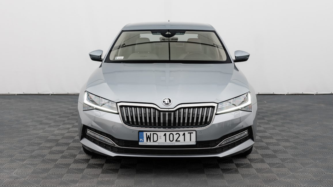 Skoda Superb 2.0 TSI L&K DSG WD1021T w leasingu dla firm