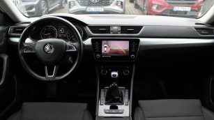 Skoda Superb 2.0 TDI Ambition GD221YF w zakupie za gotówkę