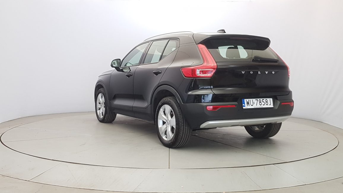 Volvo XC 40 T3 Momentum aut WU7858J w zakupie za gotówkę