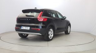 Volvo XC 40 T3 Momentum aut WU7858J w abonamencie