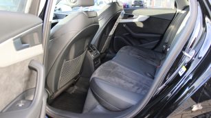 Audi A4 40 TDI mHEV Quattro S tronic CB939LW w abonamencie