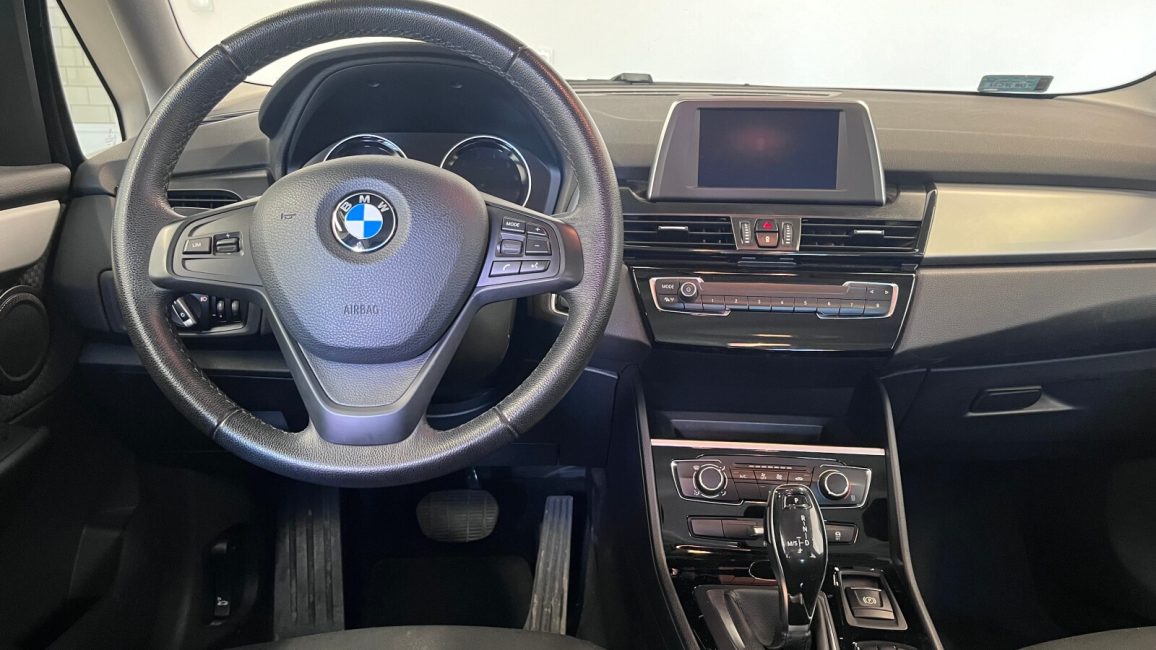 BMW 218i GPF aut DW2FC32 w abonamencie