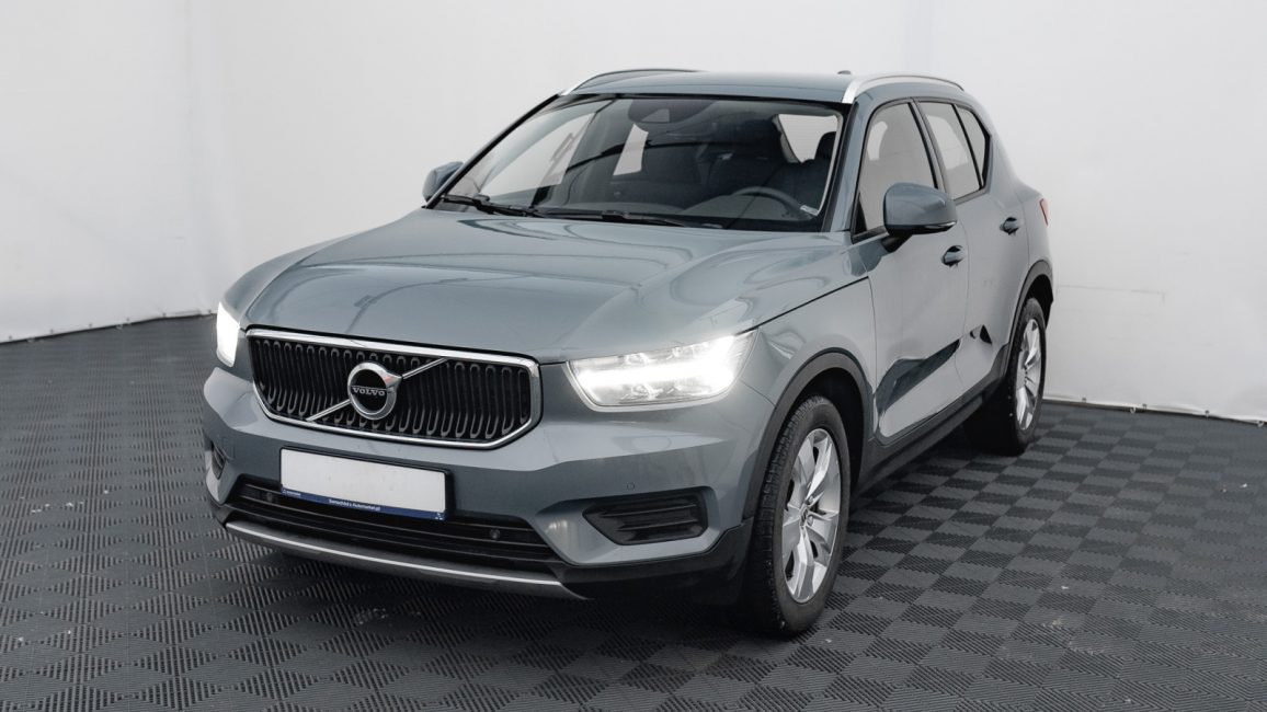 Volvo XC40 T3 Momentum Pro aut WD7670S w leasingu dla firm