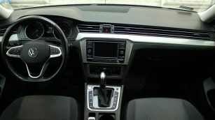 Volkswagen Passat 1.5 TSI EVO Essence DSG WD0983S w abonamencie