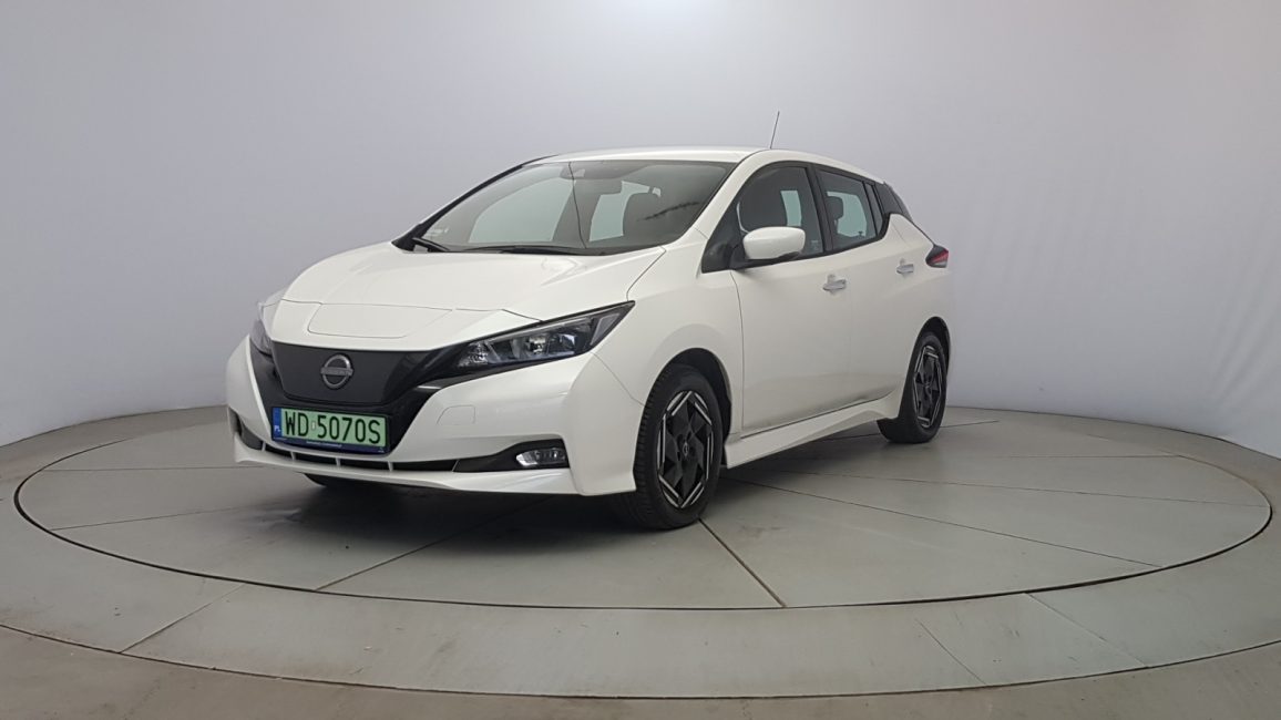 Nissan Leaf 40kWh Acenta WD5070S w abonamencie