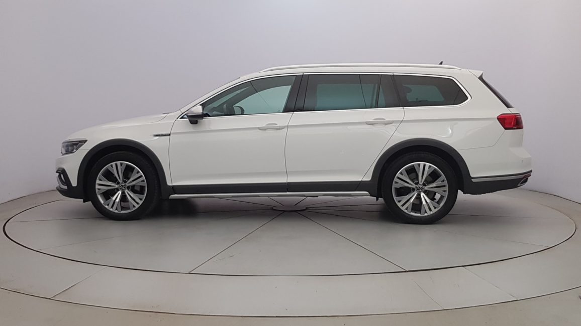 Volkswagen Passat Alltrack 2.0 TDI 4Mot. DW8LE41 w zakupie za gotówkę