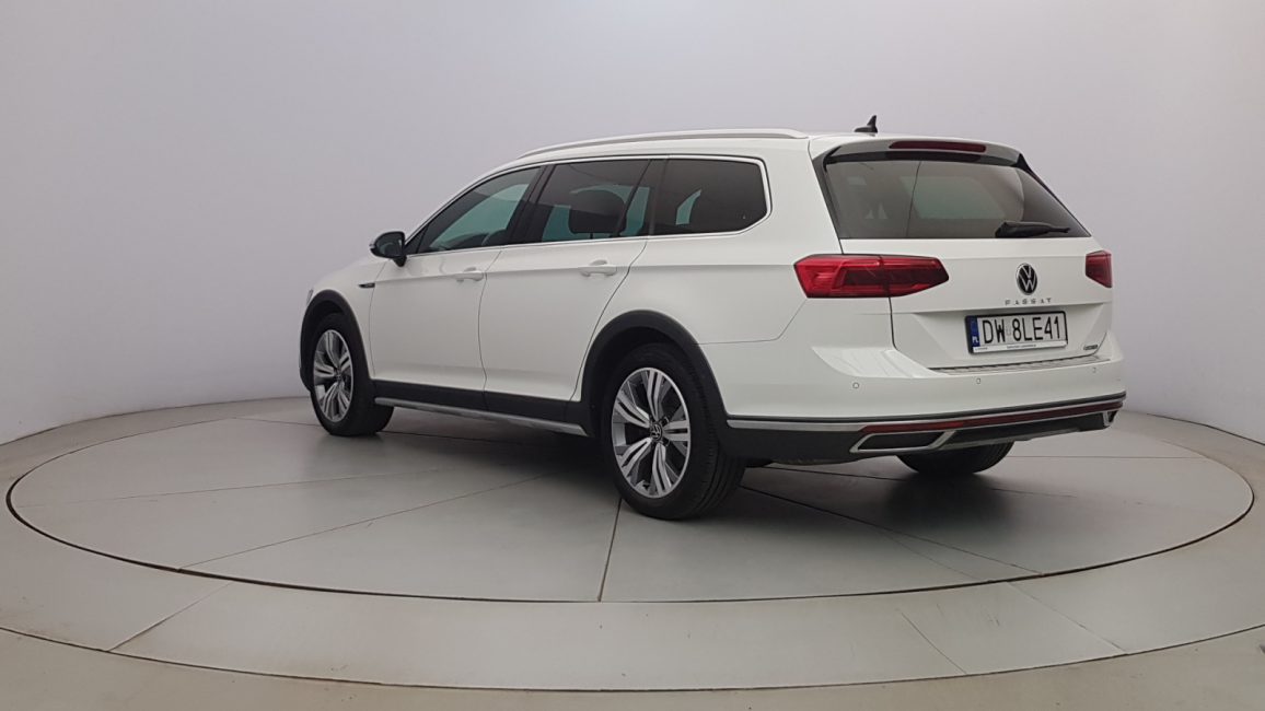 Volkswagen Passat Alltrack 2.0 TDI 4Mot. DW8LE41 w zakupie za gotówkę