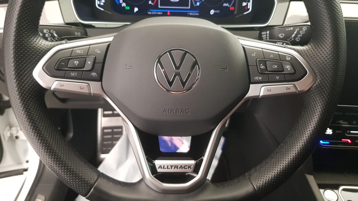 Volkswagen Passat Alltrack 2.0 TDI 4Mot. DW8LE41 w zakupie za gotówkę