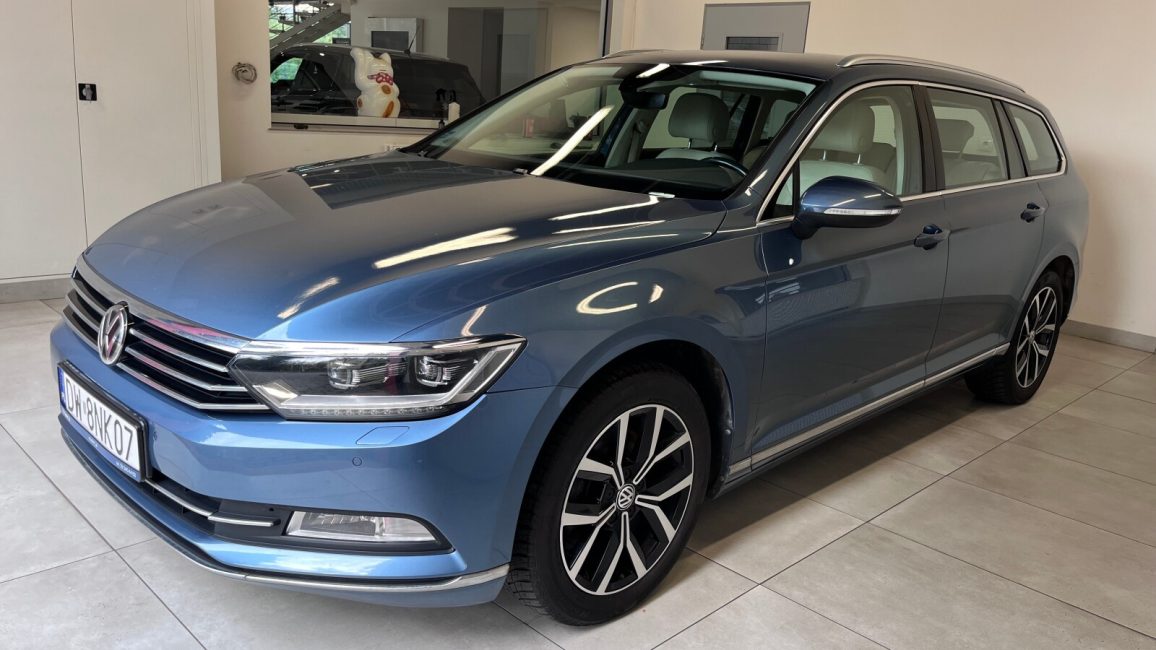 Volkswagen Passat 1.8 TSI BMT Highline DSG DW8NK07 w leasingu dla firm