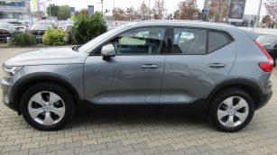 Volvo XC 40 T4 Momentum aut WD1401M w leasingu dla firm