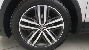 Volkswagen Tiguan 2.0 TDI SCR Elegance DSG WD0848P w leasingu dla firm