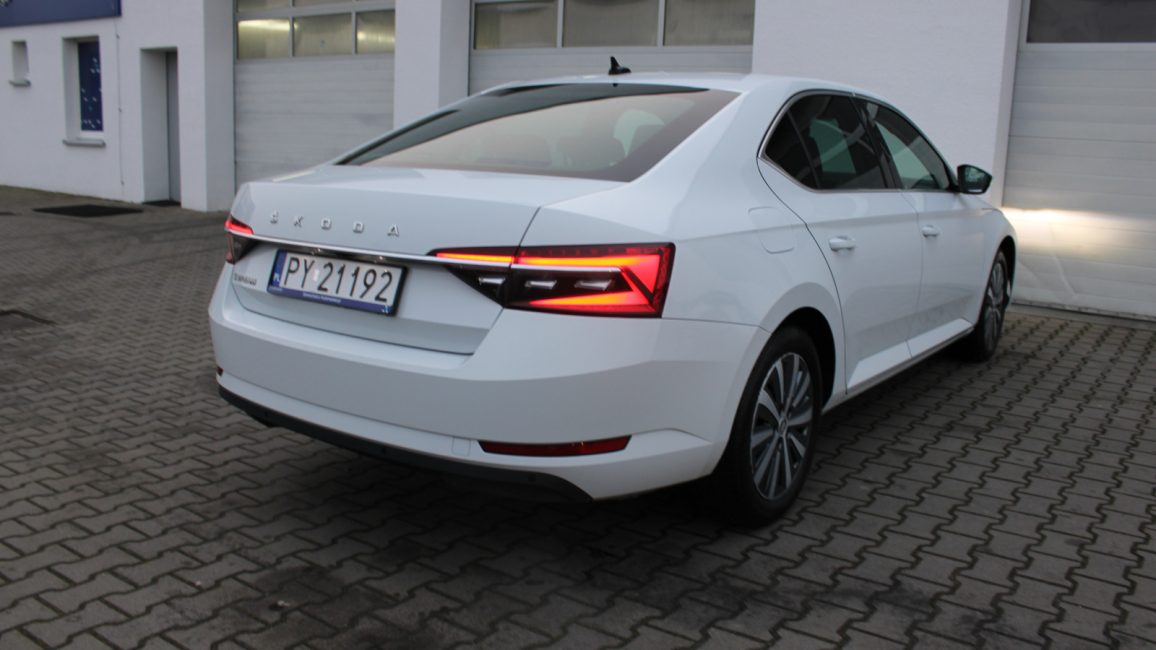 Skoda Superb 2.0 TSI Style DSG PY21192 w abonamencie