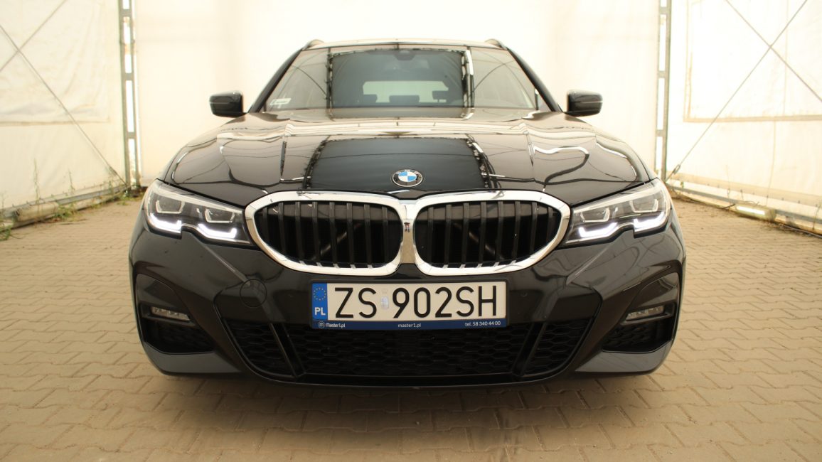 BMW 320i M Sport sport-aut ZS902SH w leasingu dla firm