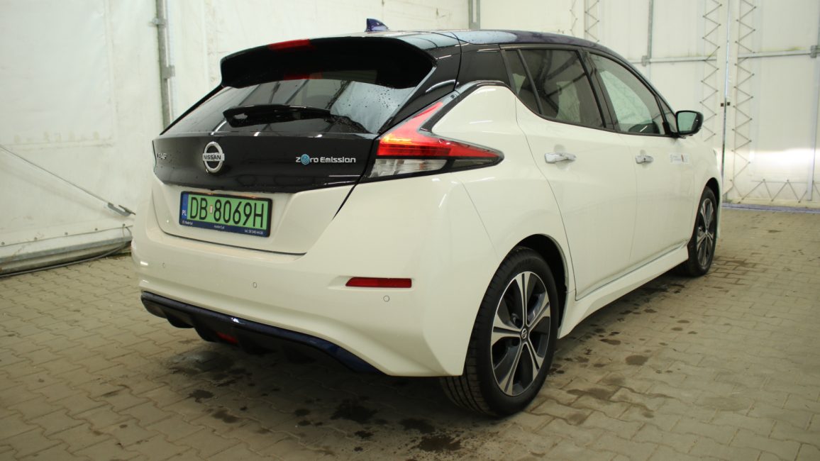 Nissan Leaf 40kWh N-Connecta DB8069H w abonamencie dla firm