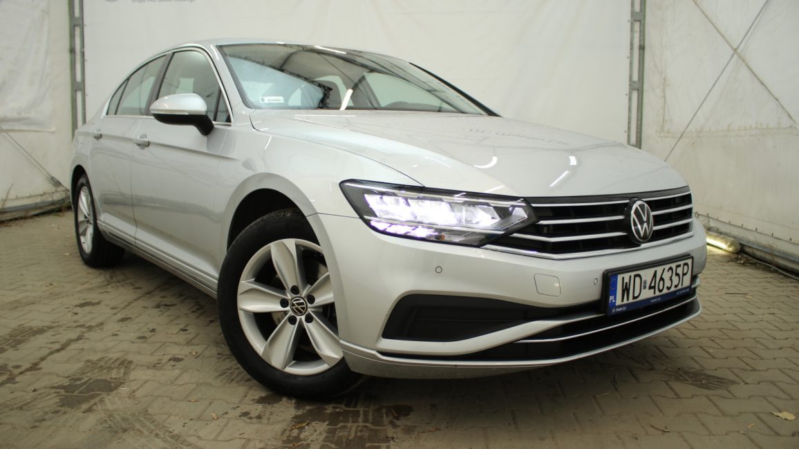 Volkswagen Passat 2.0 TSI Business DSG WD4635P w abonamencie