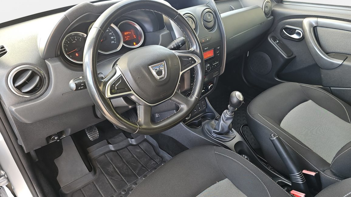 Dacia Duster 1.6 SCe Laureate 4x4 S&S SK1C232 w leasingu dla firm