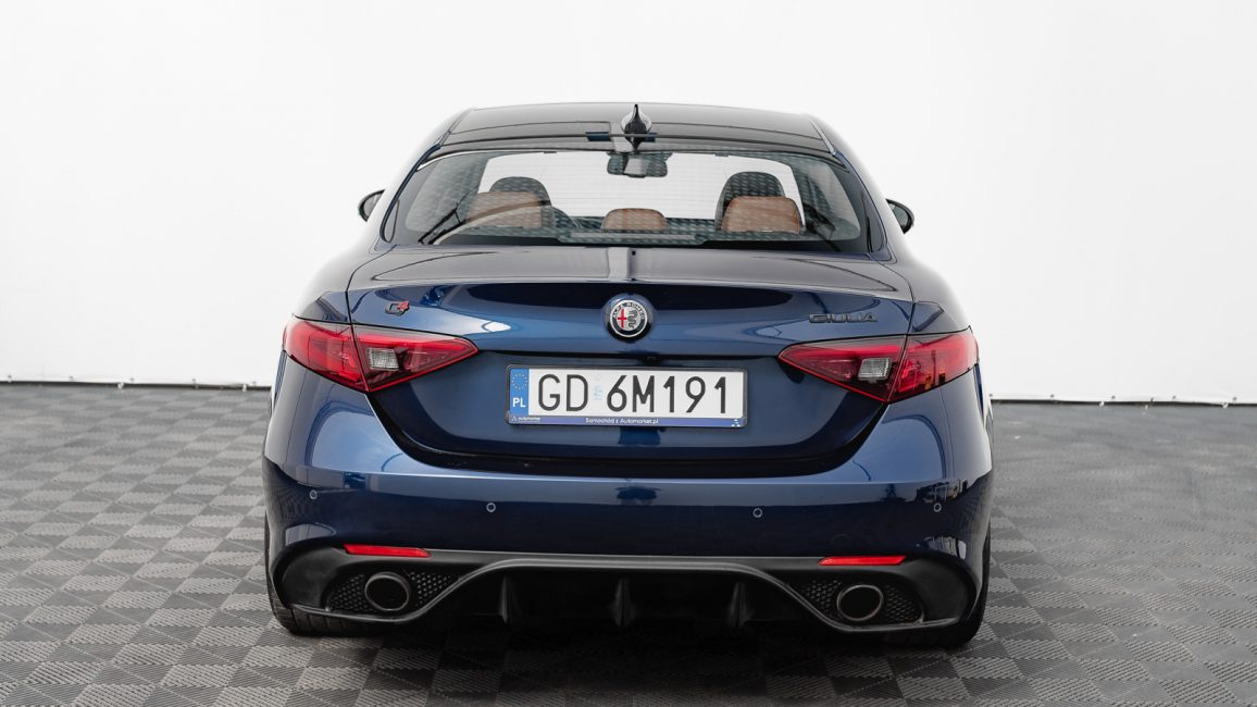 Alfa Romeo Giulia 2.0 Turbo Veloce Q4 aut GD6M191 w zakupie za gotówkę