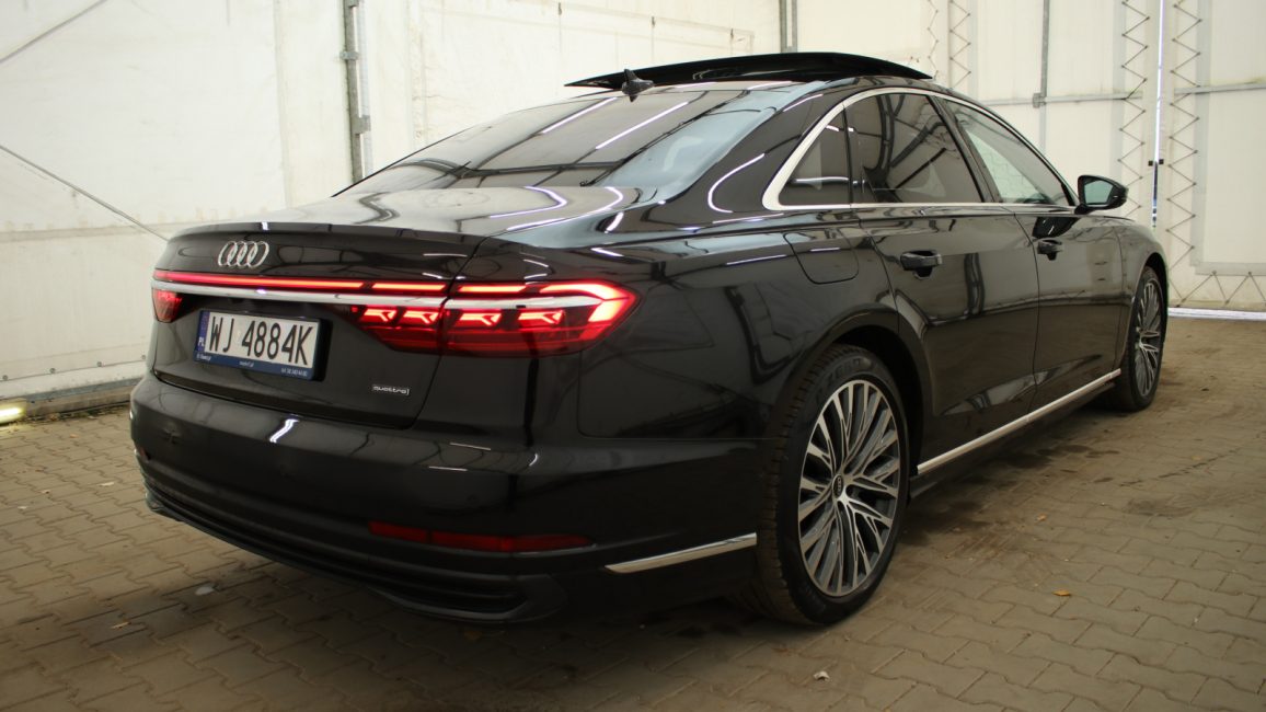 Audi A8 55 TFSI mHEV Quattro Tiptr. WJ4884K w leasingu dla firm