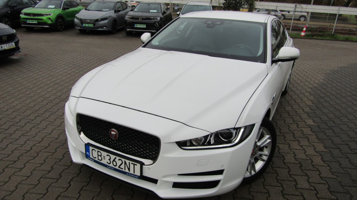 Jaguar XE 2.0 D AWD Prestige aut CB362NT w zakupie za gotówkę