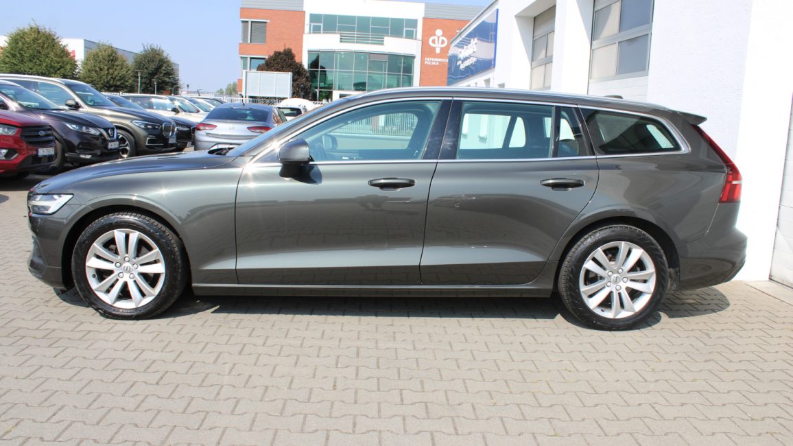 Volvo V60 D3 SCR Momentum aut KR3VA61 w leasingu dla firm