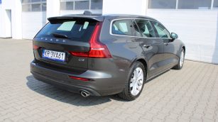 Volvo V60 D3 SCR Momentum aut KR3VA61 w leasingu dla firm