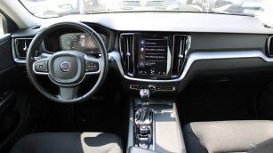 Volvo V60 D3 SCR Momentum aut KR3VA61 w leasingu dla firm