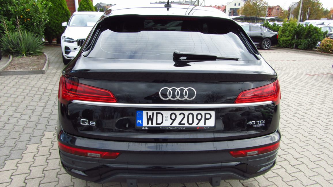 Audi Q5 40 TDI mHEV Quattro Advanced S tronic WD9209P w abonamencie