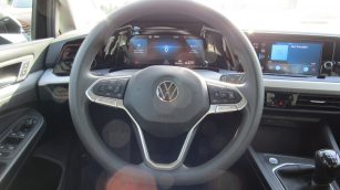 Volkswagen Golf VIII 2.0 TDI DW4NY84 w zakupie za gotówkę