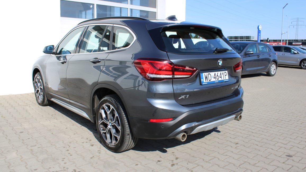 BMW X1 sDrive20i xLine aut WD4641P w abonamencie dla firm