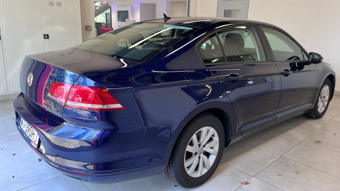 Volkswagen Passat 1.4 TSI BMT Trendline WI390HJ w leasingu dla firm