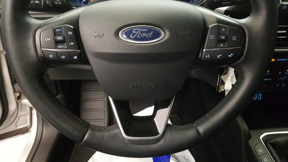 Ford Focus 1.5 EcoBlue SCR Connected WD9710P w abonamencie